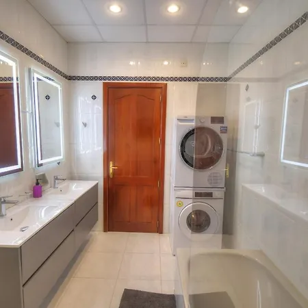 Beautifully Furnished Seafront 4 Bedrooms Goslm-4