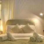 Beautifully Furnished Seafront 4 Bedrooms Goslm-4 Sliema