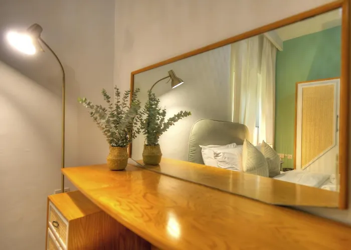 Beautifully Furnished Seafront 4 Bedrooms Goslm-4 Lejlighed *